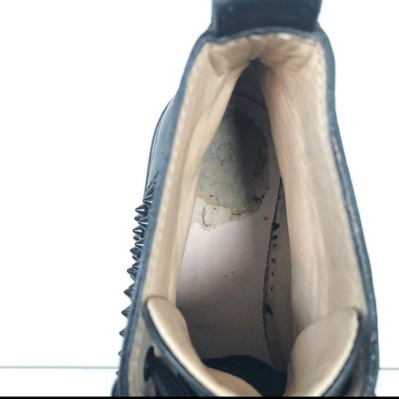 Christian Louboutin Louis Spikes Men’s Flat – Color : Black/Black/Bk - Picture 3 of 6